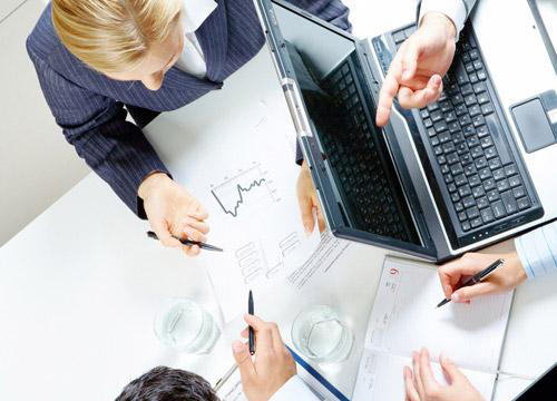 ��˾�ͷֹ�˾Ӧ��ע��ʲô��